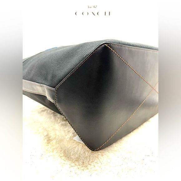 🆕🔥NWT! Coach Tote Handbag 38 Ski Graphic Canvas XL Msrp:$328.00 - Picture 8 of 9